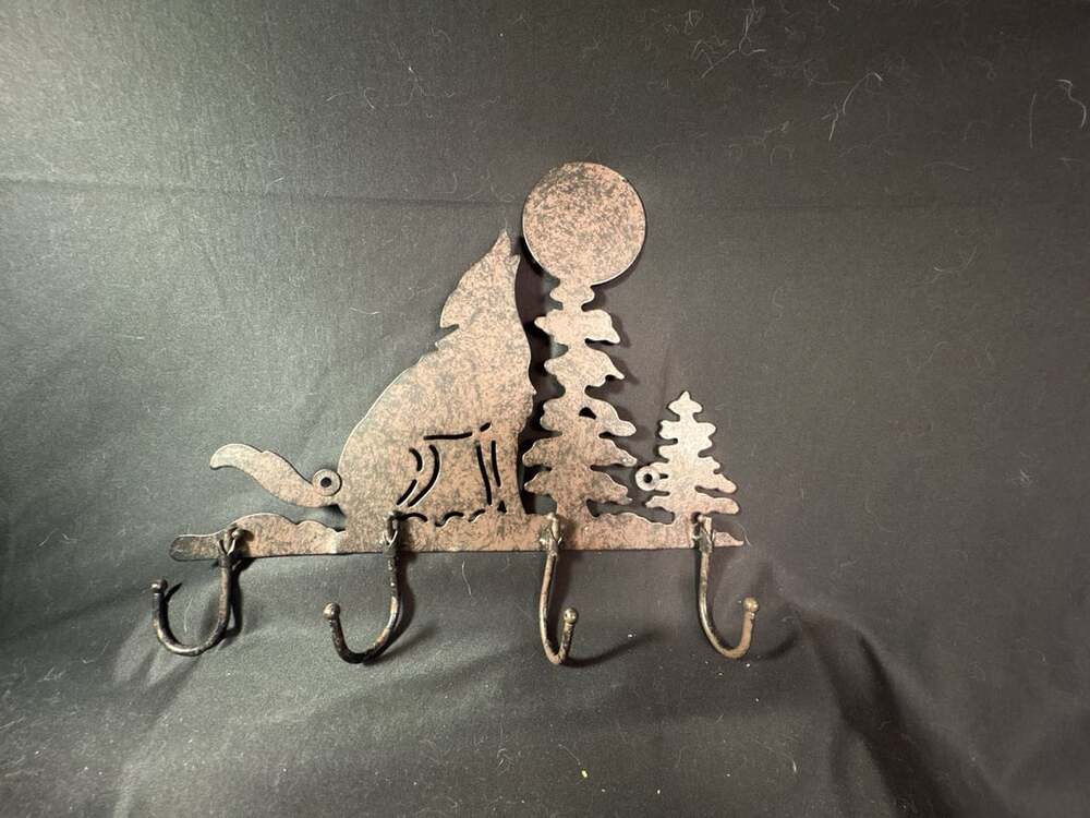 Rustic Metal Howling Wolf and Pine Trees Wall Hook Key Rack